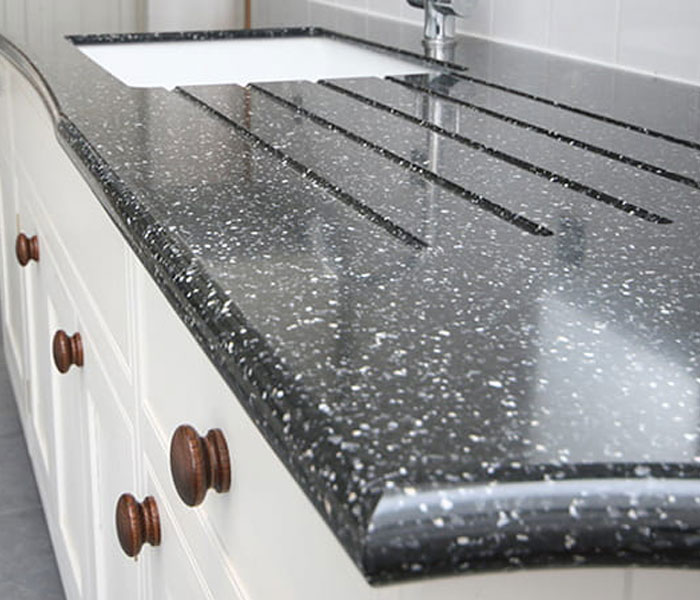 11 mẫu bàn đá tủ bếp màu đen đẹp – Morestone